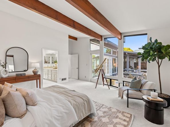 4163 Park Boulevard, Palo Alto CA 94306