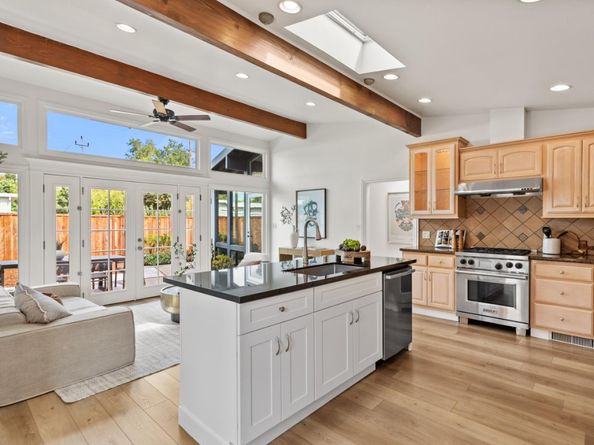 4163 Park Boulevard, Palo Alto CA 94306