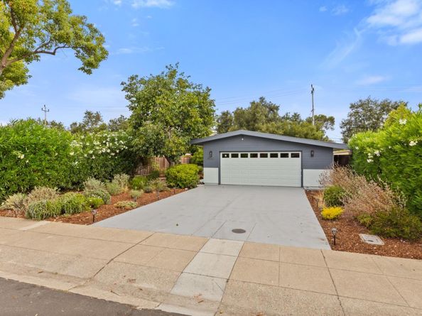 4163 Park Boulevard, Palo Alto CA 94306