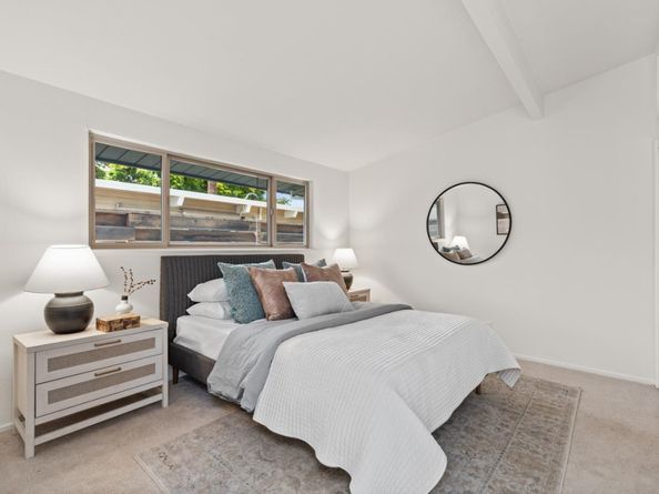 4163 Park Boulevard, Palo Alto CA 94306