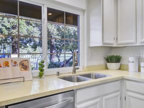 442 Costa Mesa Terrace D, Sunnyvale CA 94085