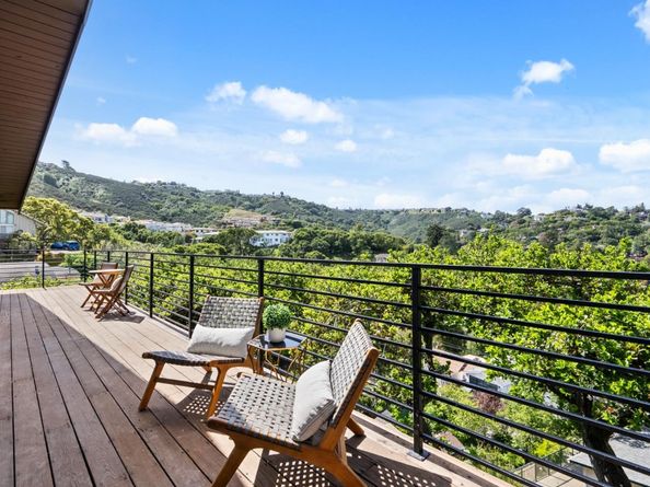 227 Winding Way, San Carlos CA 94070