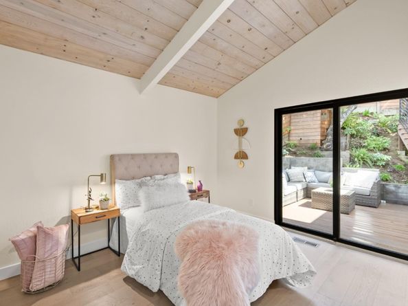 227 Winding Way, San Carlos CA 94070