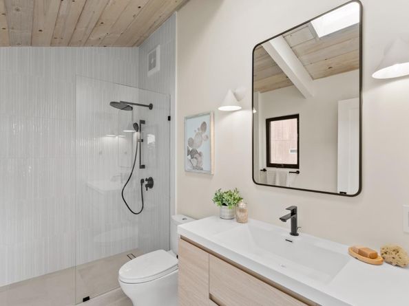 227 Winding Way, San Carlos CA 94070