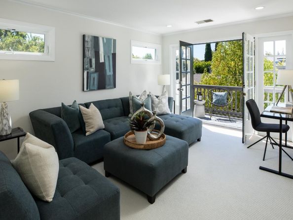 1494 Kings Lane, Palo Alto CA 94303