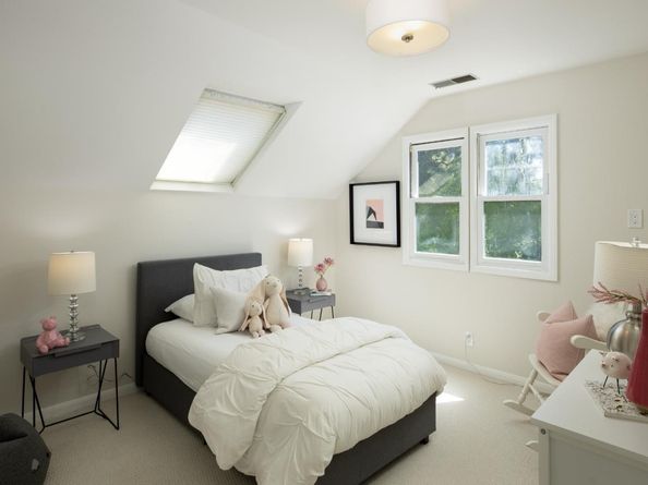1494 Kings Lane, Palo Alto CA 94303