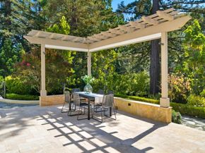 625 W Santa Inez Avenue, Hillsborough CA 94010