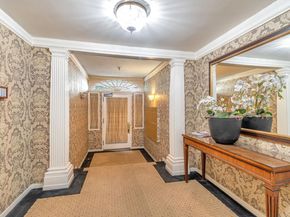 2205 Sacramento Street 302, San Francisco CA 94115