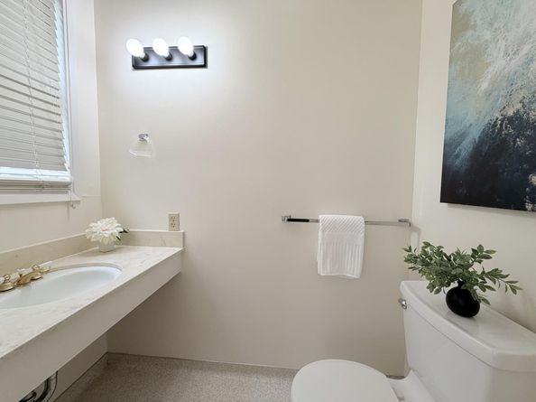 2205 Sacramento Street 302, San Francisco CA 94115