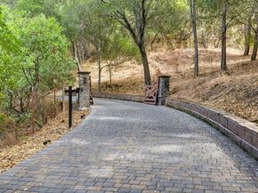 15560 Blossom Hill Road, Los Gatos CA 95032