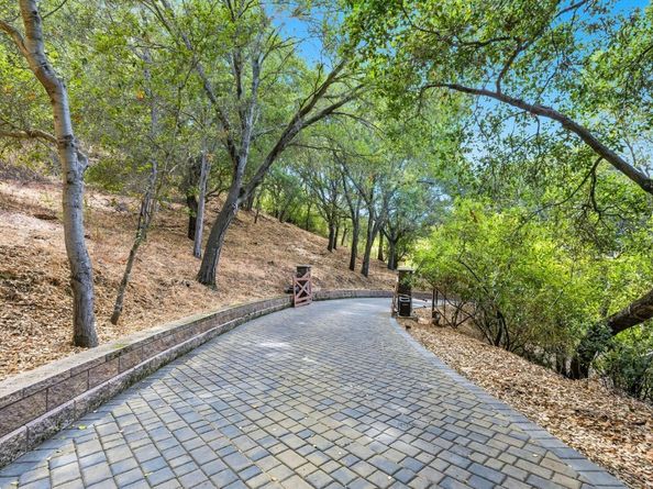 15560 Blossom Hill Road, Los Gatos CA 95032