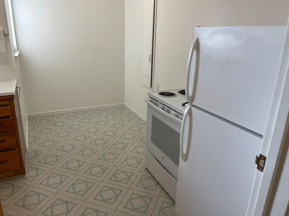 Taraval, San Francisco CA 94116