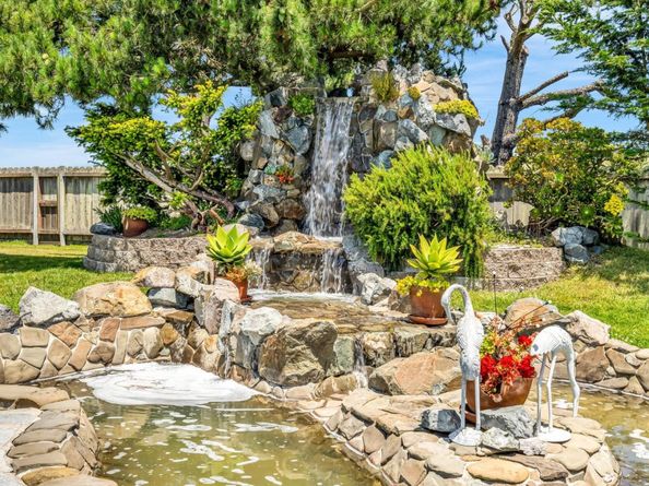 575 Dolores Avenue, Half Moon Bay CA 94019