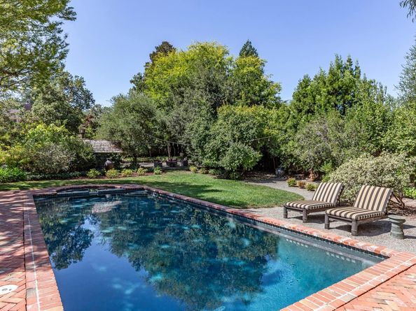 11981 Magdalena Avenue, Los Altos Hills CA 94024