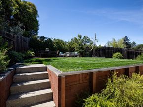 3530 Altamont Way, Redwood City CA 94062