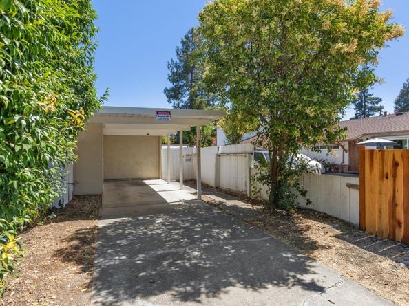 3271 Alma Street, Palo Alto CA 94306