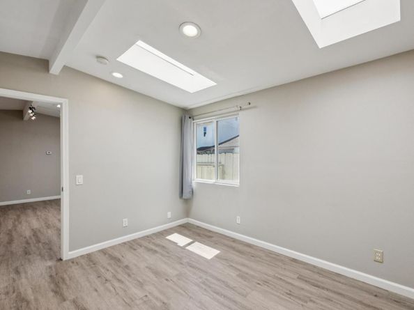 3271 Alma Street, Palo Alto CA 94306