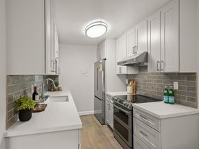2466 W Bayshore Road 5, Palo Alto CA 94303