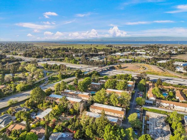 2466 W Bayshore Road 5, Palo Alto CA 94303
