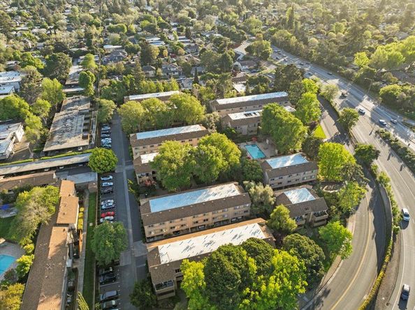 2466 W Bayshore Road 5, Palo Alto CA 94303