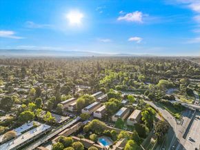 2466 W Bayshore Road 5, Palo Alto CA 94303