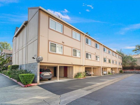 2466 W Bayshore Road 5, Palo Alto CA 94303