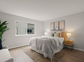 2466 W Bayshore Road 5, Palo Alto CA 94303