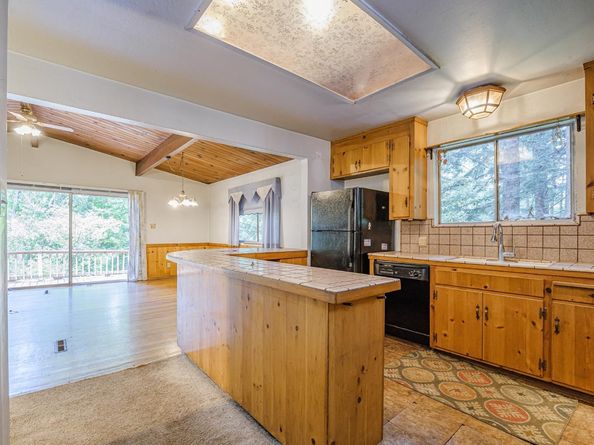 325 Woodland Drive, Scotts Valley CA 95066