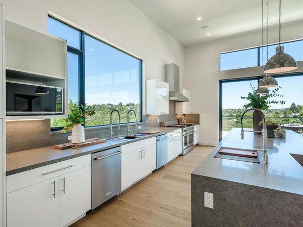 45 Calaveras Court, Hillsborough CA 94010