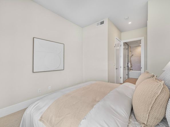 600 El Camino Real 213, Belmont CA 94002