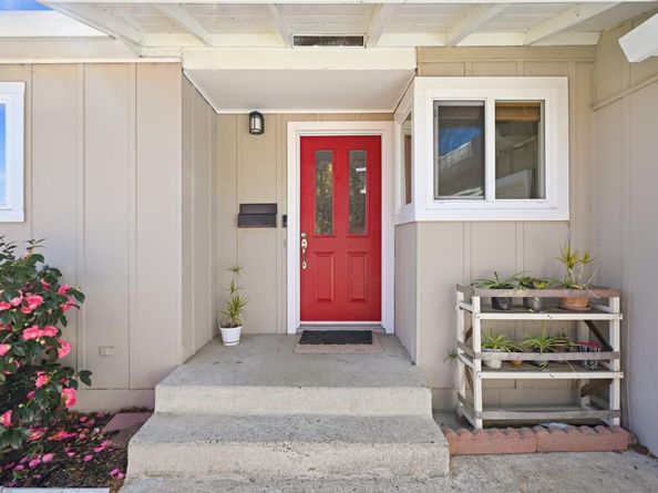 35421 Cleremont Drive, Newark CA 94560