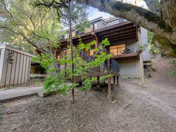 21 Valley Oak Street, Portola Valley CA 94028