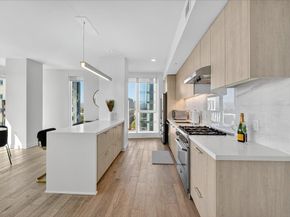 188 W Saint James Street 11101, San Jose CA 95110