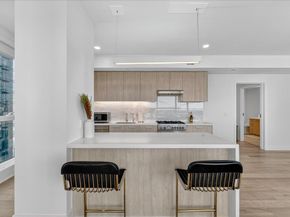 188 W Saint James Street 11101, San Jose CA 95110