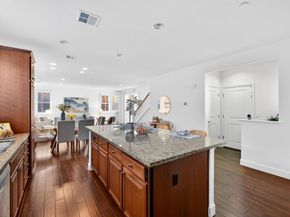 3210 La Rochelle Way, San Jose CA 95135