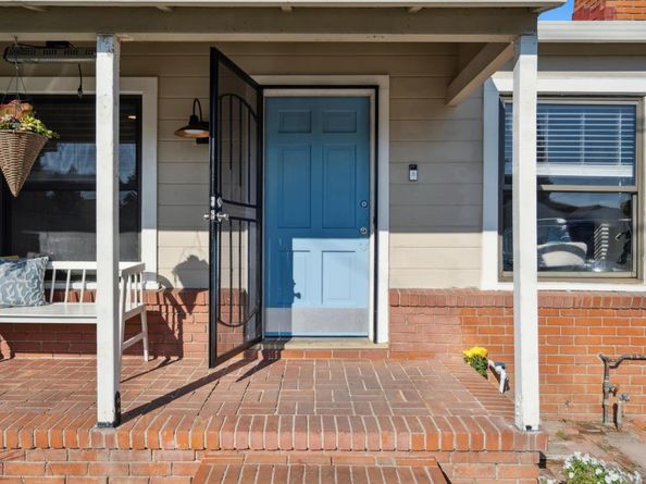 219 D Street, Redwood City CA 94063