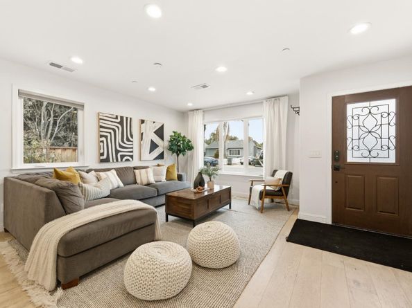 830 Birch Avenue, Sunnyvale CA 94086