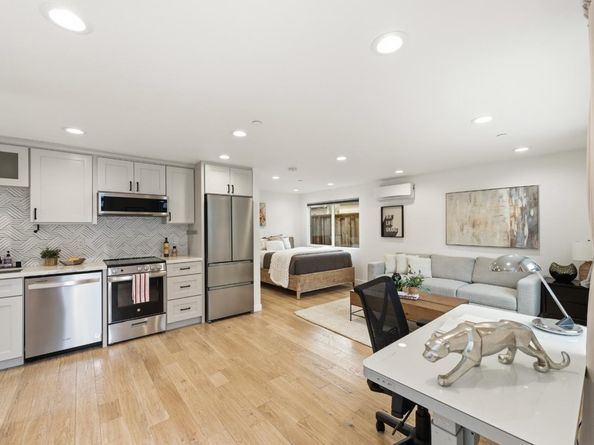 830 Birch Avenue, Sunnyvale CA 94086