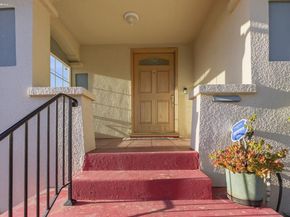 2801 Bartlett Street, Oakland CA 94602