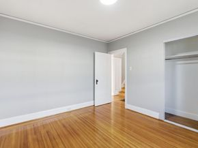 2801 Bartlett Street, Oakland CA 94602