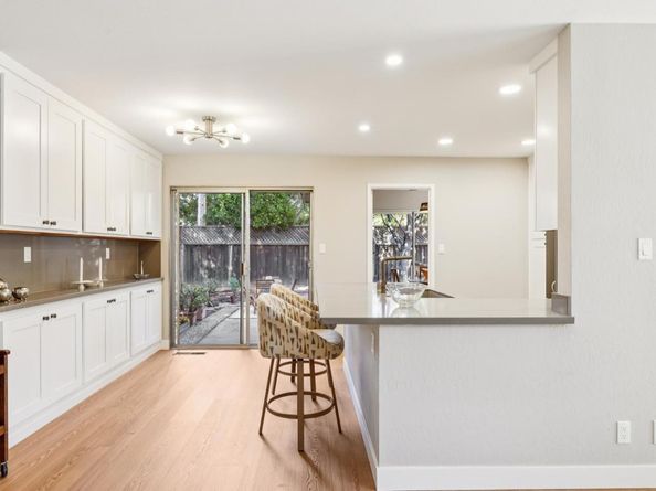 141 Carlisle Way, Sunnyvale CA 94087
