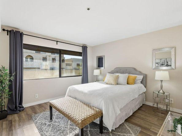 153 California Avenue F215, Palo Alto CA 94306