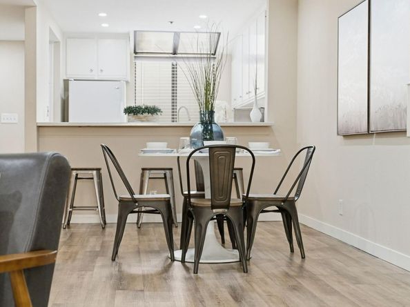 153 California Avenue F215, Palo Alto CA 94306