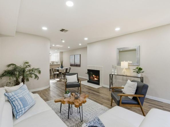 153 California Avenue F215, Palo Alto CA 94306