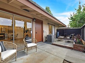 205 Red Oak Drive M, Sunnyvale CA 94086