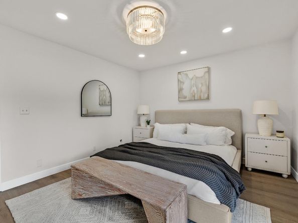 205 Red Oak Drive M, Sunnyvale CA 94086