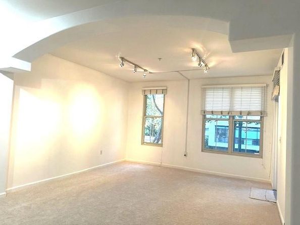30 E Julian Street 206, San Jose CA 95112