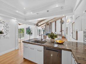 30 Bluebell Lane, Hillsborough CA 94010