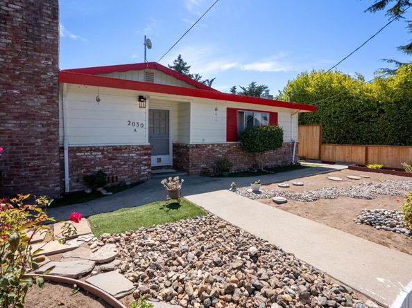 2030 Kinsley Street, Santa Cruz CA 95062