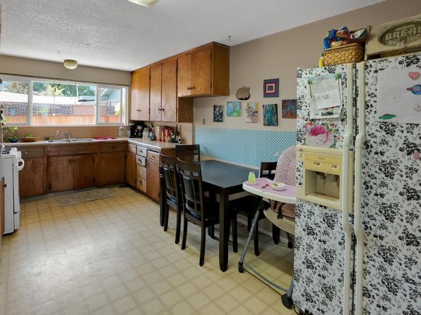 2030 Kinsley Street, Santa Cruz CA 95062